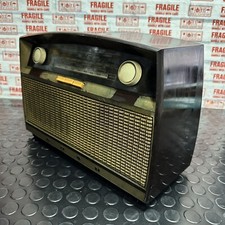 Bush VHF 80 valve radio