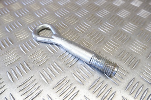 Nissan qashqai 2015 tow hook - tow,