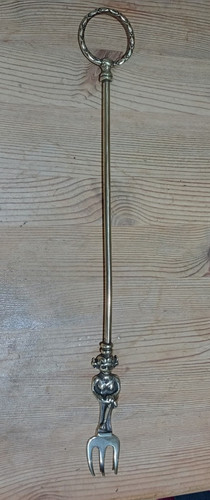 Substantial brass toasting - substantial,
