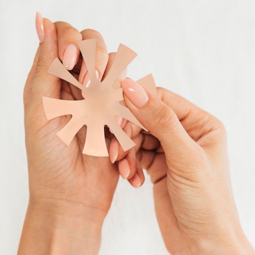 Rose gold metal - rose, nail