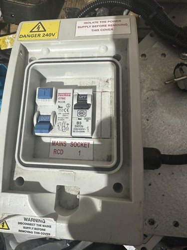Caravan camper 240 v - camper,