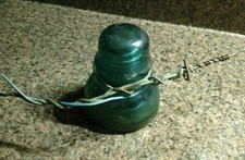 Aqua HEMINGRAY No 40 Glass