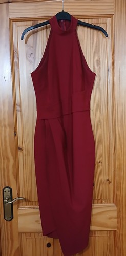 Sleeveless red occassion - sleeveless,
