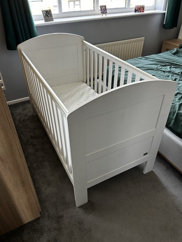 Mamas and papas harrow cotbed - harrow,