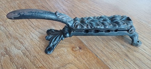 Antique apothecary cork - , press