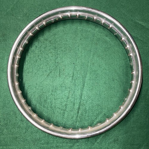 Triumph 750 t140 disc - triumph, rear
