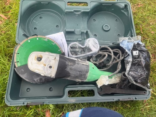 Hitachi 230mm angle grinder - hitachi,