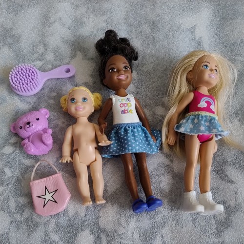 Bundle barbie chelsea - of,