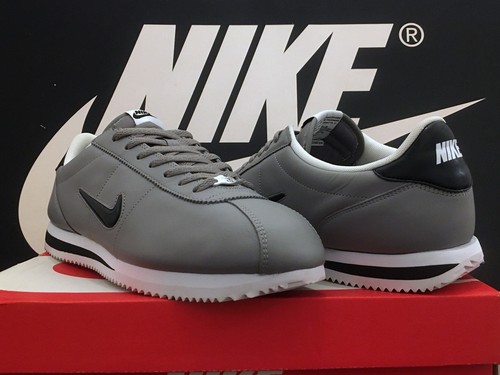 Vtg 2017 nike - nike, basic