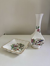 Aynsley Pembroke Pattern  Matching Set bud vase  And Fluted Trinket Dish