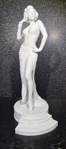 Marilyn monroe statuette - marilyn,