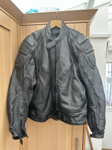 Vintage bellstaff armoured - vintage,