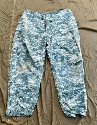 Army military surplus - military,