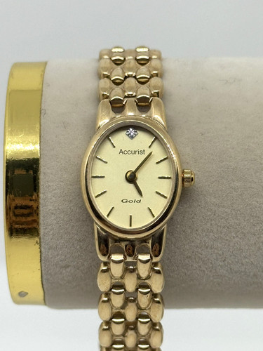 9ct yellow gold accurist - yellow, oval