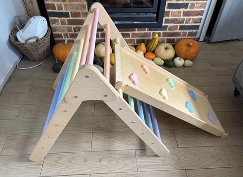 Wooden pikler style triangle - wooden,