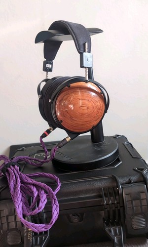 Audeze lcd headphones - audeze,