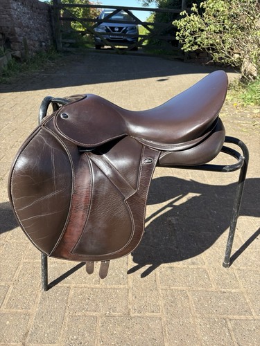 Wow brown saddle - ,