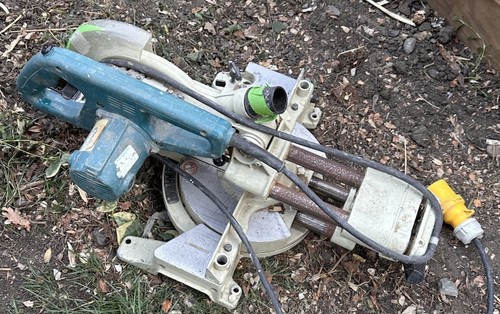 Makita sliding compound mitre - makita,