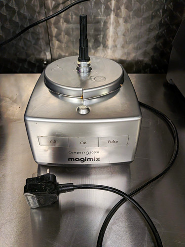 Magimix compact 3200 - compact, food