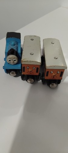 Thomas annie and clarabel - thomas,