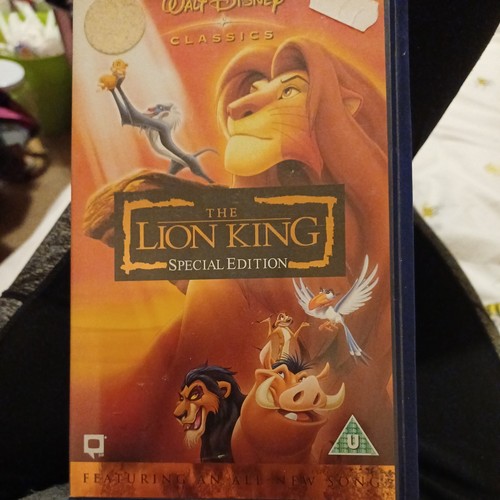 Walt disney the lion - disney,
