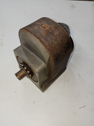 Lister magneto for - for, shaft