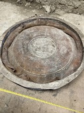 USED FIBREGLASS AND LATEX MOULD CASE STONE GARDEN ORNAMENT BIRDBATH TOP