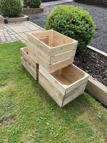 Wooden apple crates - wooden,