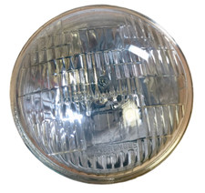 Wagner H4467 5 3/4" Round 12 V Sealed Beam Motorcycle Headlight 50W / 35W