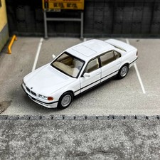 AR Box 1/64 Scale BMW 750iL