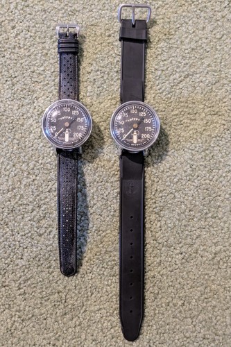 Vintage scuba divers - scuba, us
