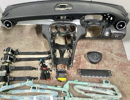 Mercedes class w205 amg - ,