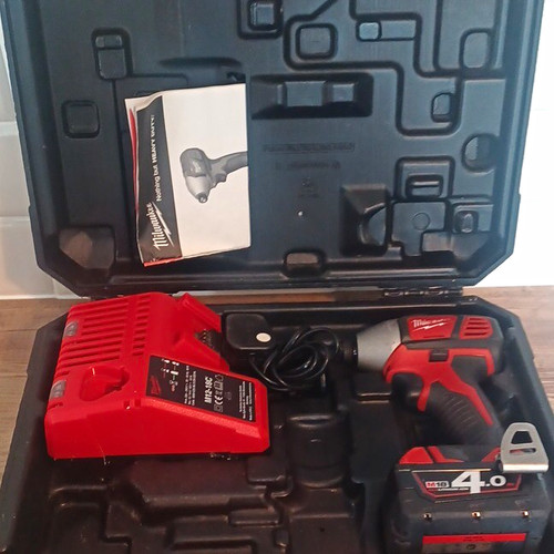 Milwaukee m18 bid 18v - milwaukee, li-ion