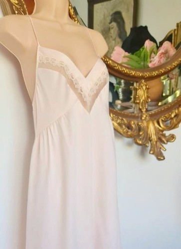 Vintage 1960s pale - 1960s, pink