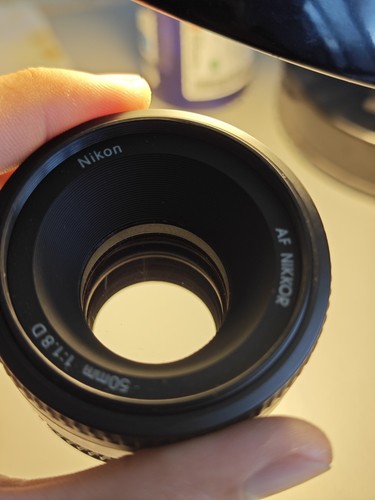 Nikon 50mm prime lens for - f1.8,