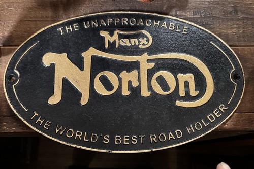 Cast metal norton - norton, wall
