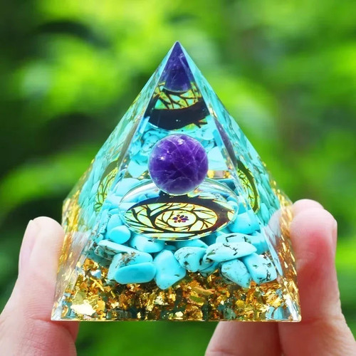 Orgonite pyramid amethyst - pyramid,