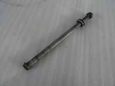 E2. BMW F 650 GS thru axle