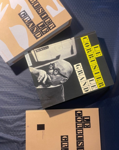 Corbusier grand first - le, grand.