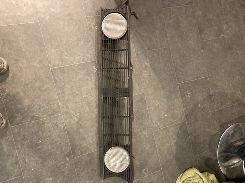 Golf gti centre grill - mk,