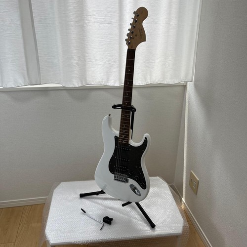 Squier strat electric guitar - squier,