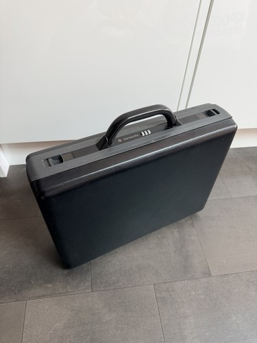 Vtg samsonite hard shell - hard,