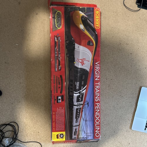 Hornby virgin trains - hornby,