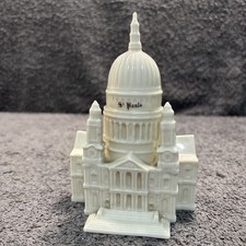 St Pauls Cathedral - Crested