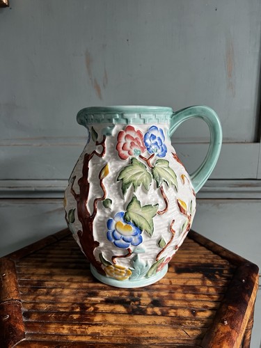 Indian tree large jug hand - tree,