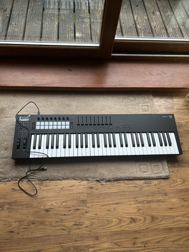 Novation launchkey mk3 - novation,