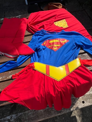 Fancy dress items