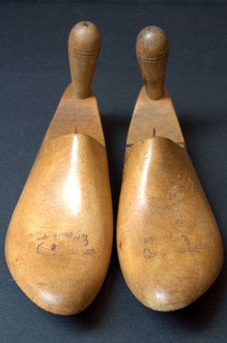 Pair vintage wooden true - vintage, 'true