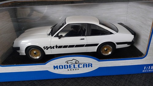 Opel manta b - 1:18,