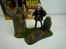 POLAR LIGHTS HAUNTED MANOR